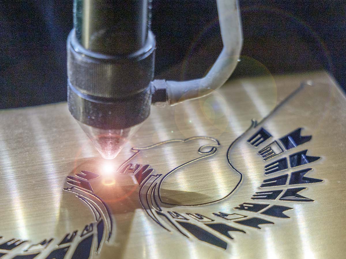 Gravure laser sur plastique & plexiglas Bordeaux